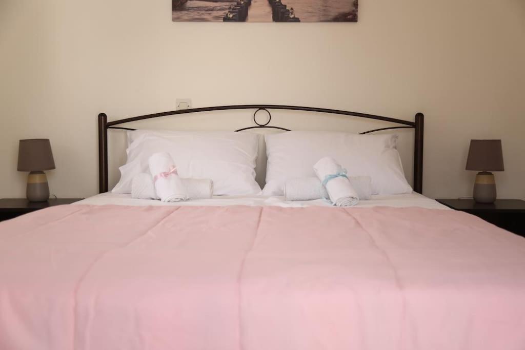 Aurora Family Loft Apartment นาฟปลิโอ ภายนอก รูปภาพ